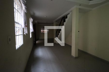 Sala de casa à venda com 3 quartos, 152m² em Jardim Adriana, Guarulhos