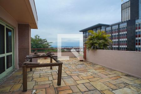 Apartamento à venda com 425m², 3 quartos e 2 vagasVaranda