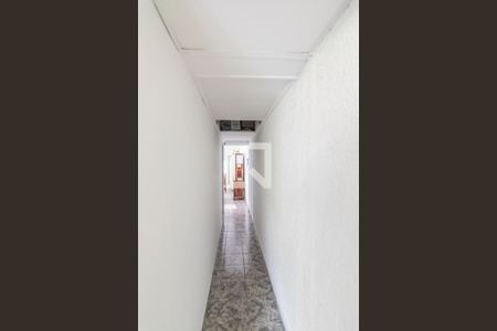 Corredor de casa à venda com 2 quartos, 300m² em Jardim Cristiane, Santo André