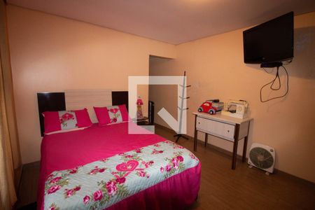 Casa à venda com 300m², 3 quartos e 2 vagasSuite 2