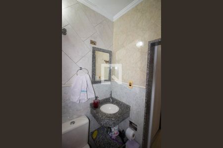 Casa à venda com 300m², 3 quartos e 2 vagasBanheiro Suite 1