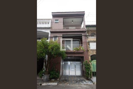 Casa à venda com 300m², 3 quartos e 2 vagasFachada