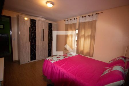 Casa à venda com 300m², 3 quartos e 2 vagasSuite 2