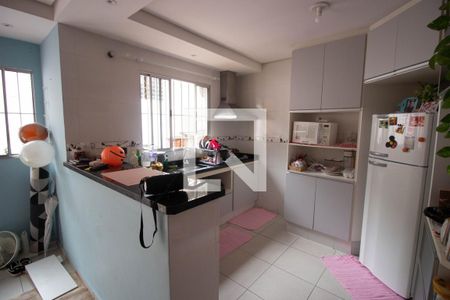Casa à venda com 300m², 3 quartos e 2 vagasCozinha
