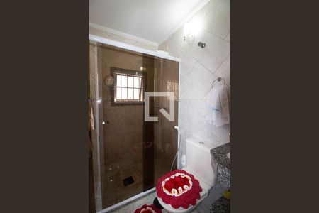 Casa à venda com 300m², 3 quartos e 2 vagasBanheiro Suite 1