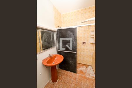 Casa à venda com 185m², 3 quartos e 3 vagasBanheiro