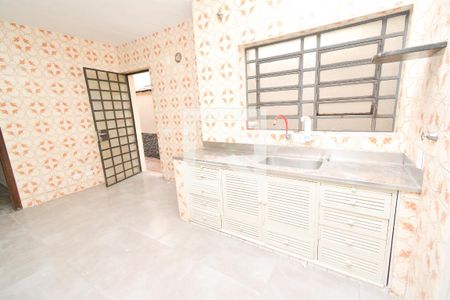 Casa à venda com 185m², 3 quartos e 3 vagasCozinha