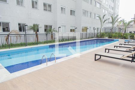 Apartamento para alugar com 38m², 2 quartos e sem vaga Apartamento para alugar com 38m², 2 quartos e sem vagaÁrea comum - Piscina