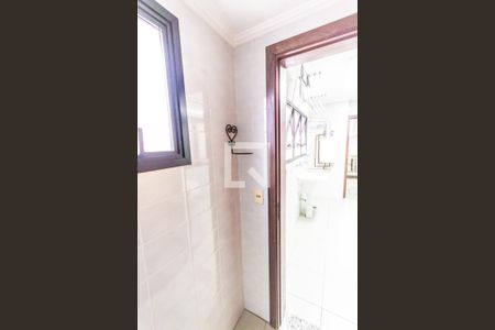 Apartamento para alugar com 150m², 3 quartos e 2 vagasBanheiro de Serviço