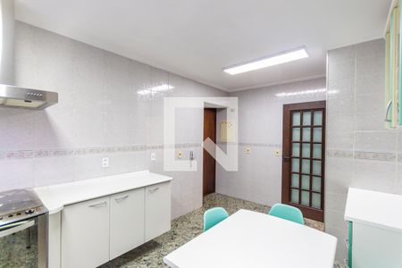 Apartamento para alugar com 150m², 3 quartos e 2 vagasCozinha