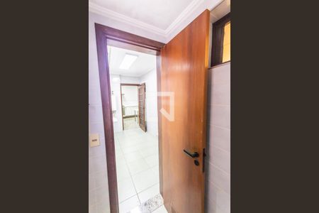 Apartamento para alugar com 150m², 3 quartos e 2 vagasBanheiro de Serviço
