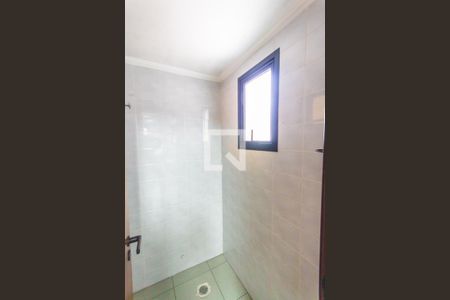 Apartamento para alugar com 150m², 3 quartos e 2 vagasBanheiro de Serviço