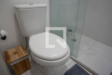 Apartamento à venda com 79m², 3 quartos e 1 vaga Apartamento à venda com 79m², 3 quartos e 1 vagaBanheiro da Suíte 1