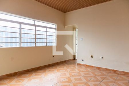 Sala de Casa com 2 quartos, 150m² Vila Mazzei