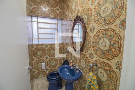 Lavabo  de casa para alugar com 4 quartos, 550m² em Itaim Bibi, São Paulo