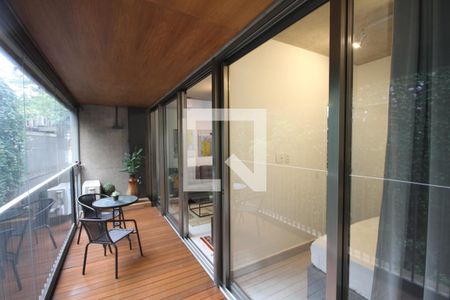 Apartamento para alugar com 44m², 1 quarto e 1 vagaVaranda