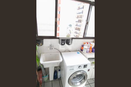 Apartamento à venda com 64m², 2 quartos e 1 vagaÁrea de Serviço