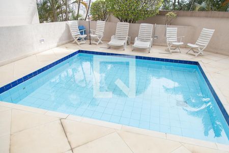 Apartamento à venda com 64m², 2 quartos e 1 vagaÁrea comum - Piscina