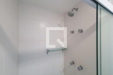 Studio para alugar com 37m², 1 quarto e 1 vaga Studio para alugar com 37m², 1 quarto e 1 vagaBanheiro