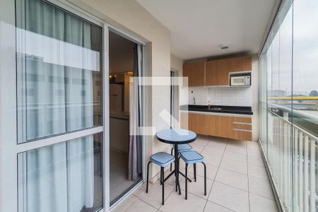 Studio para alugar com 37m², 1 quarto e 1 vaga Studio para alugar com 37m², 1 quarto e 1 vagaSacada