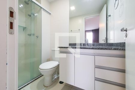 Studio para alugar com 37m², 1 quarto e 1 vaga Studio para alugar com 37m², 1 quarto e 1 vagaBanheiro