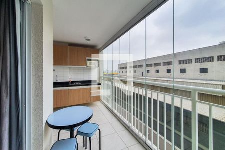 Studio para alugar com 37m², 1 quarto e 1 vaga Studio para alugar com 37m², 1 quarto e 1 vagaSacada