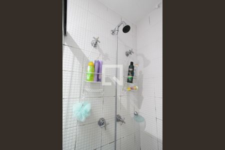 Apartamento à venda com 76m², 2 quartos e 2 vagasBanheiro