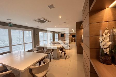 Apartamento à venda com 60m², 2 quartos e 1 vagaÁrea comum - Salão de festas 2