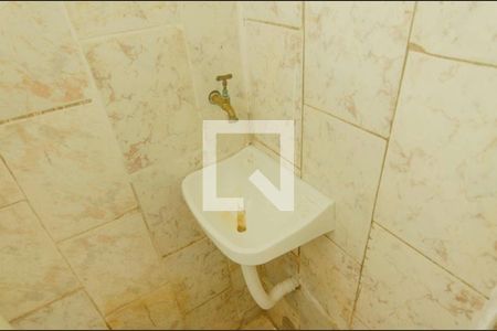 Casa à venda com 30m², 1 quarto e sem vagaBanheiro