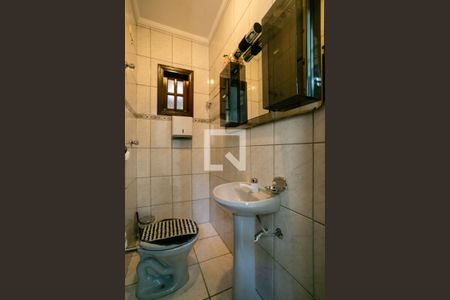 Casa à venda com 170m², 3 quartos e 3 vagasBanheiro de serviço