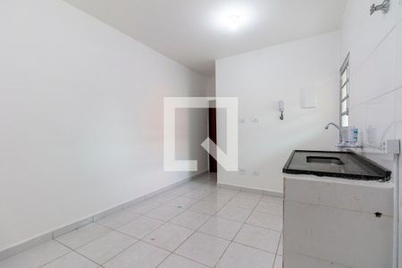 Sala/Cozinha de apartamento para alugar com 1 quarto, 42m² em Vila Cosmopolita, São Paulo