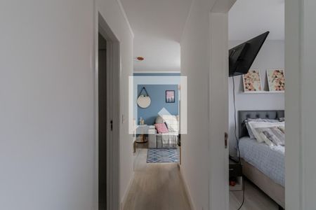 Corredor  de apartamento para alugar com 2 quartos, 45m² em Vila das Mercês, São Paulo