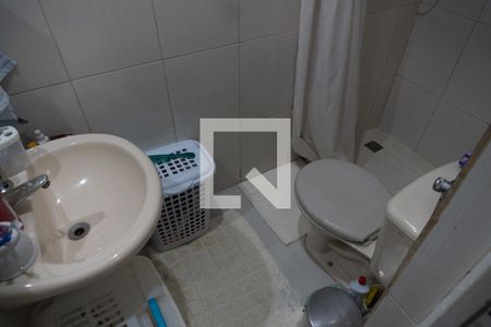 Casa à venda com 50m², 2 quartos e sem vaga Casa à venda com 50m², 2 quartos e sem vagaBanheiro
