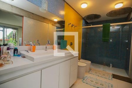 Casa à venda com 440m², 4 quartos e 4 vagasBanheiro do Quarto 3