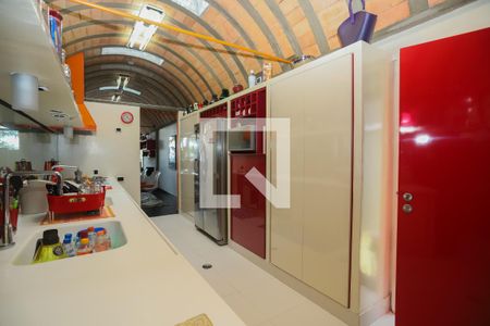 Casa à venda com 440m², 4 quartos e 4 vagasCozinha