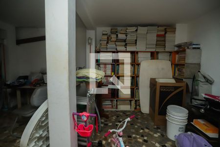 Casa à venda com 440m², 4 quartos e 4 vagasDeposito