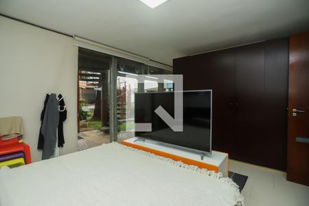 Casa à venda com 440m², 4 quartos e 4 vagasQuarto 3 - Suíte