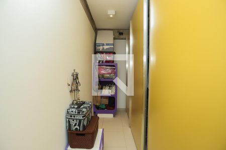 Casa à venda com 440m², 4 quartos e 4 vagasQuarto 4 - Suíte