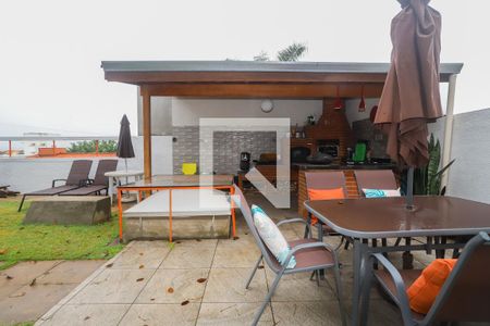 Casa à venda com 440m², 4 quartos e 4 vagasChurrasqueira