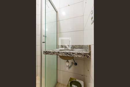 Apartamento à venda com 49m², 2 quartos e 1 vagaBanheiro 