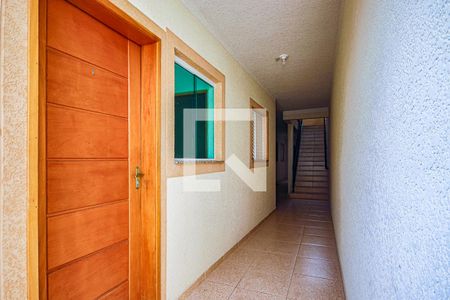 Apartamento à venda com 49m², 2 quartos e 1 vagaCorredor de acesso 