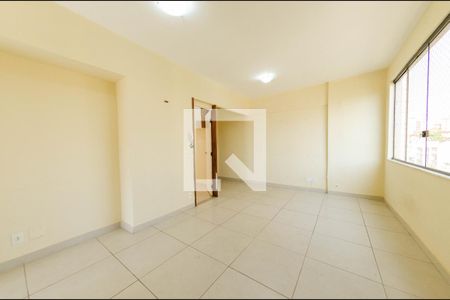 Sala de apartamento à venda com 3 quartos, 70m² em Grajaú, Belo Horizonte