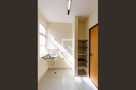 Apartamento à venda com 70m², 3 quartos e 1 vagaÁrea de serviço