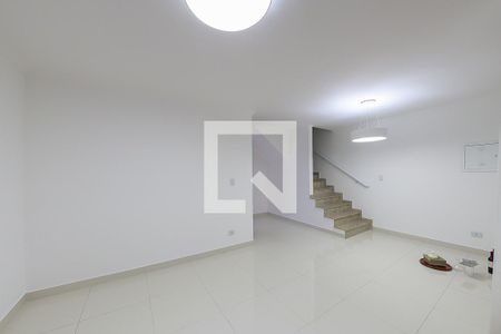 Sala de casa à venda com 3 quartos, 92m² em Vila Mazzei, São Paulo