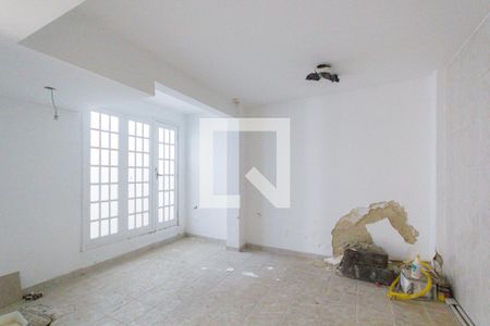 Casa de condomínio à venda com 270m², 3 quartos e sem vagaLavanderia