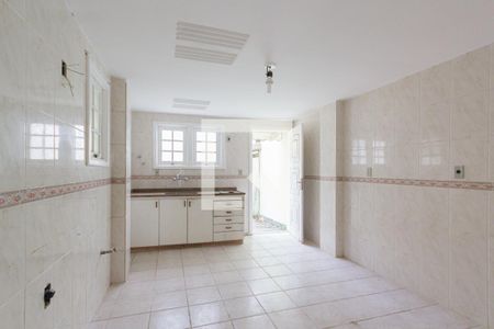 Casa de condomínio à venda com 270m², 3 quartos e sem vagaCozinha