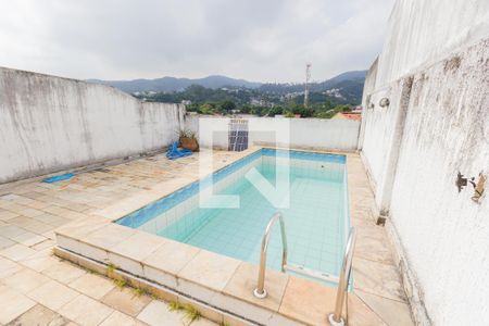 Casa de condomínio à venda com 270m², 3 quartos e sem vagaPiscina