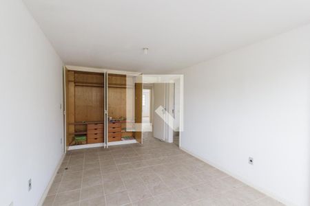 Casa de condomínio à venda com 270m², 3 quartos e sem vagaQuarto 3 - Suíte