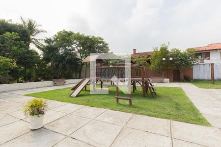 Casa de condomínio à venda com 270m², 3 quartos e sem vagaParquinho