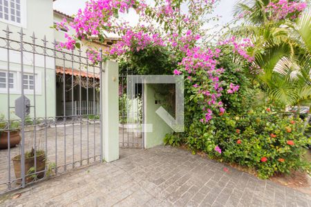 Casa de condomínio à venda com 270m², 3 quartos e sem vagaFachada